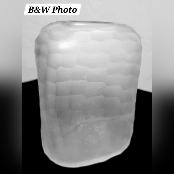 Hammered Frosted Glass Vase - Picture 2 of 6